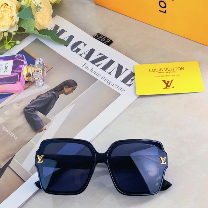 Очки солнцезащитные фото 4