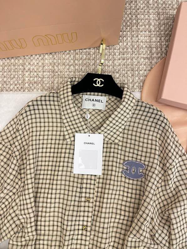 Костюм женский фото 3