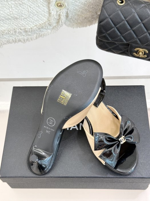 Босоножки фото 9