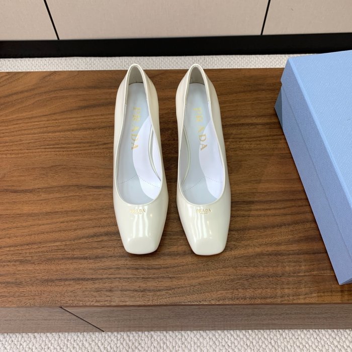 Туфли женские