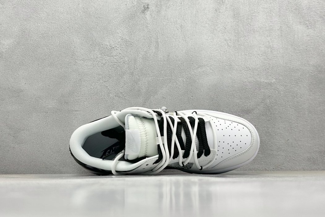 Кроссовки Nike SB Dunk Low фото 3