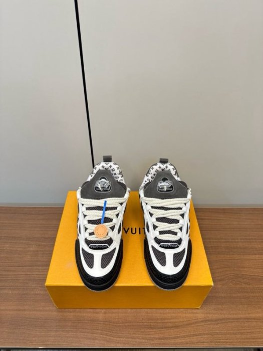 Sneakers фото 6