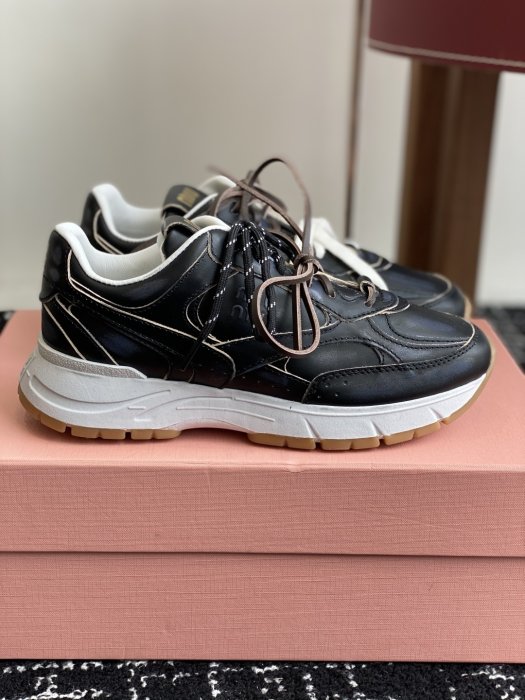 Кроссовки фото 2