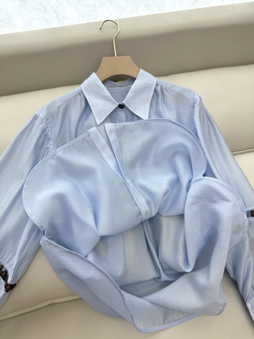 Костюм женский фото 7