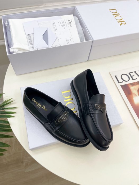 Лоферы женские фото 2