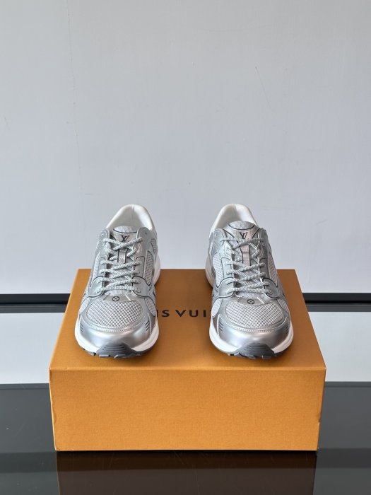 Кроссовки мужские фото 2