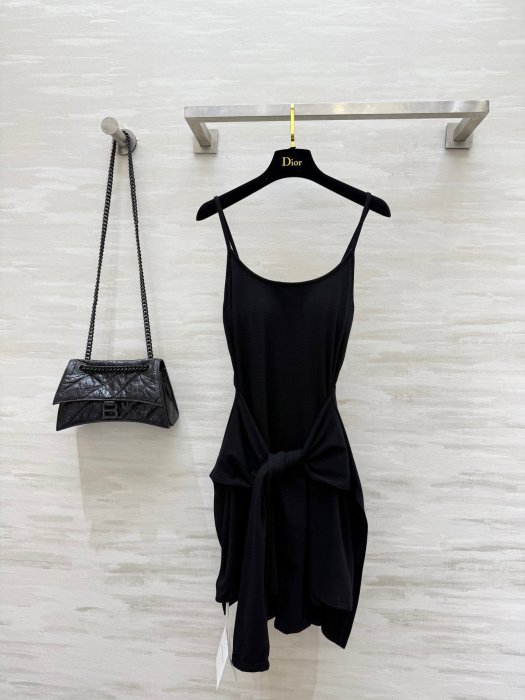 Плаття, Сукня