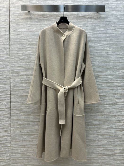 Coat women's