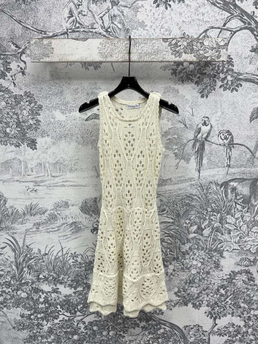 Плаття, Сукня