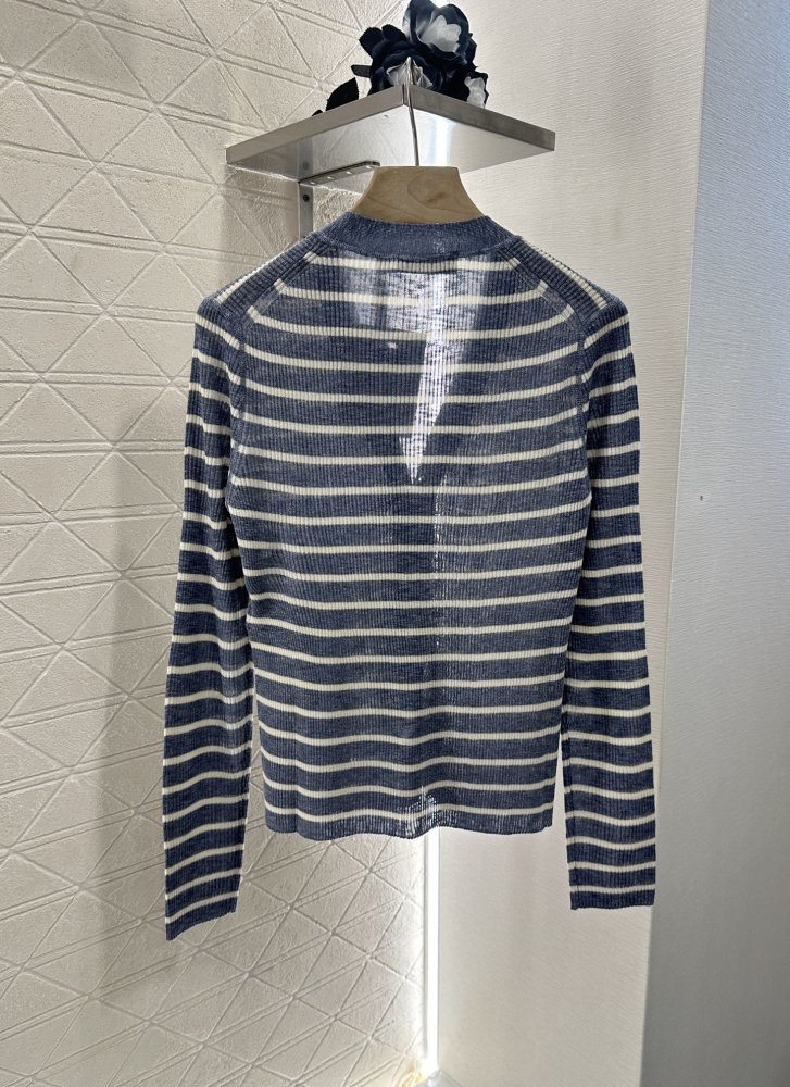 Кофта жіноча фото 2