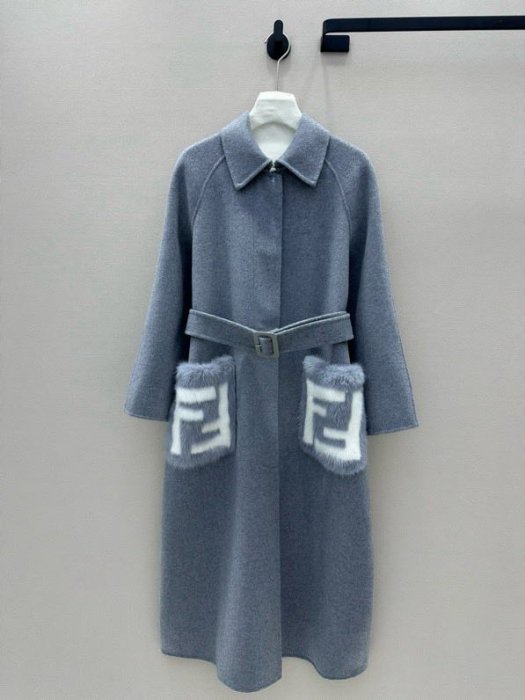 Coat women's