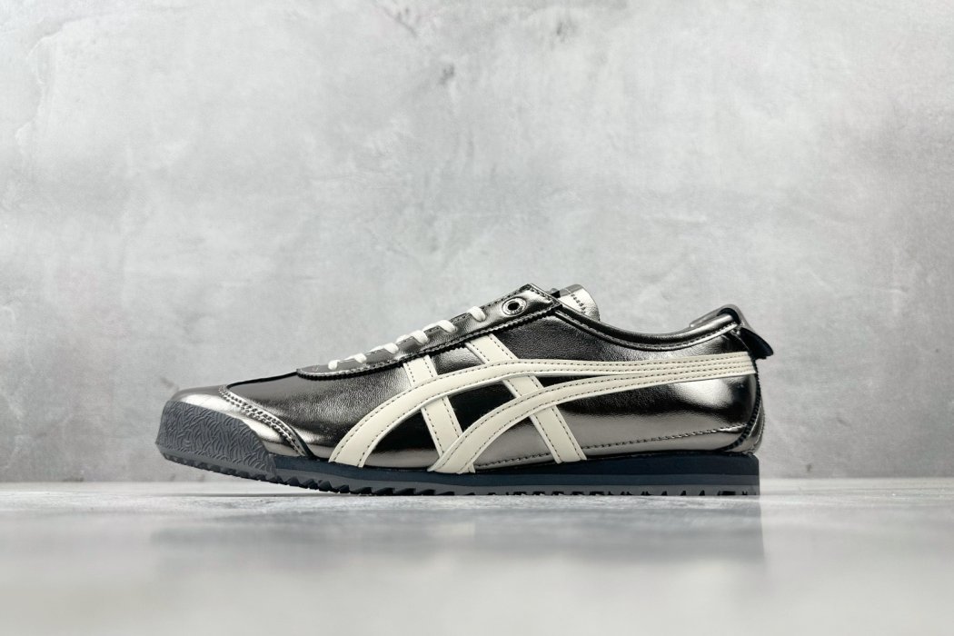 Кроссовки Onitsuka Tiger MEXICO 66 - размер 39