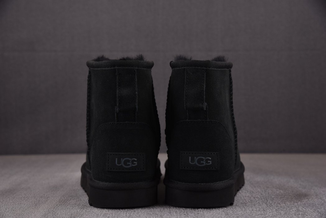 Ugg boots Classic Mini II Black фото 5