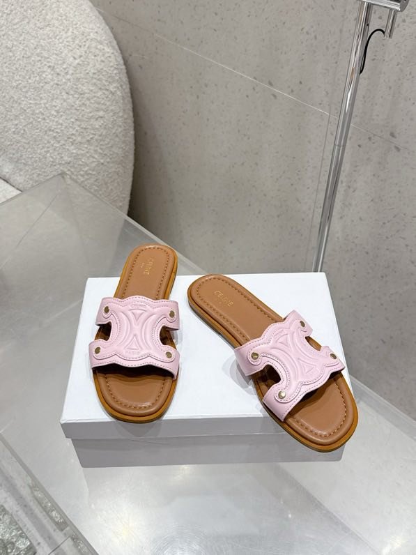 Шлепанцы женские фото 3