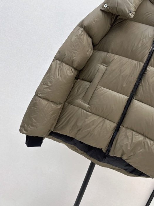 Down jacket фото 4