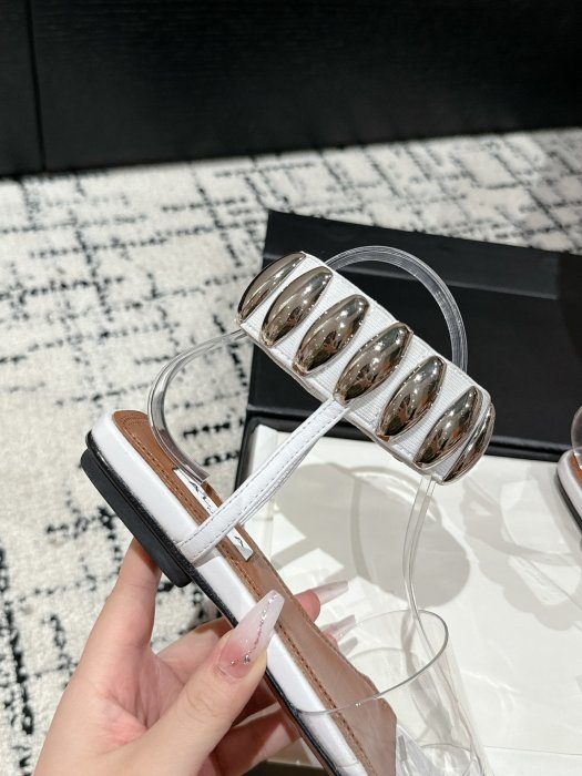 Сандалии женские фото 8