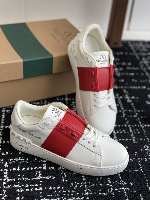 Sneakers women's