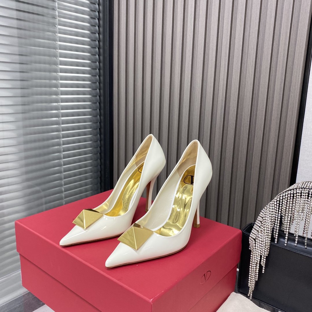 Shoes from sharp the toe white фото 2