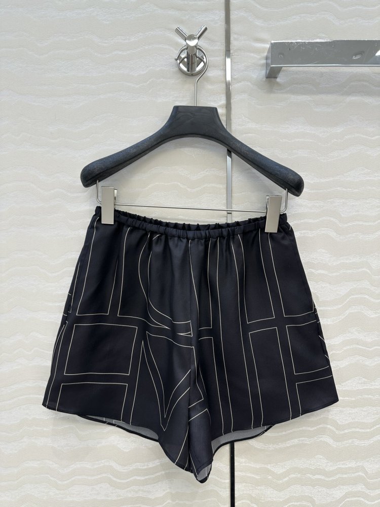 Шорты женские