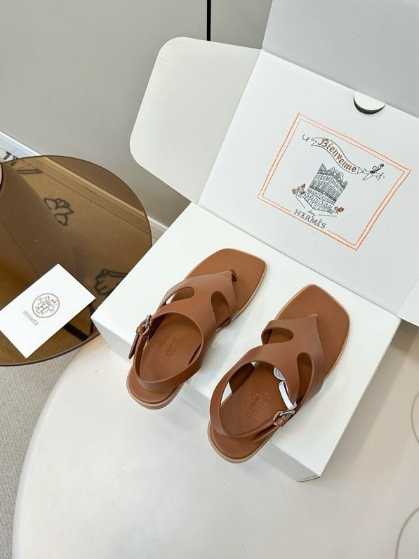 Сандалі шкіряні жіночі фото 9