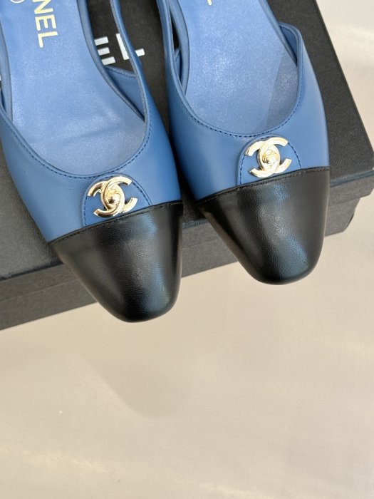 Босоножки фото 7