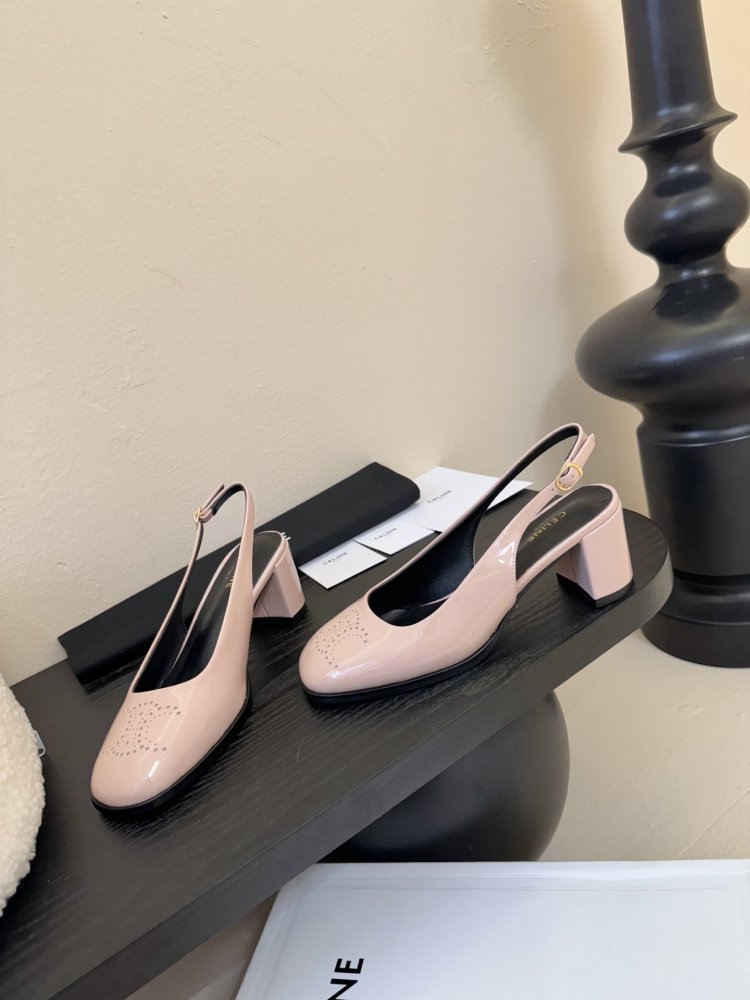 Босоніжки фото 3