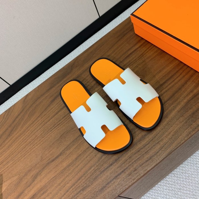 Шлепанцы женские фото 2