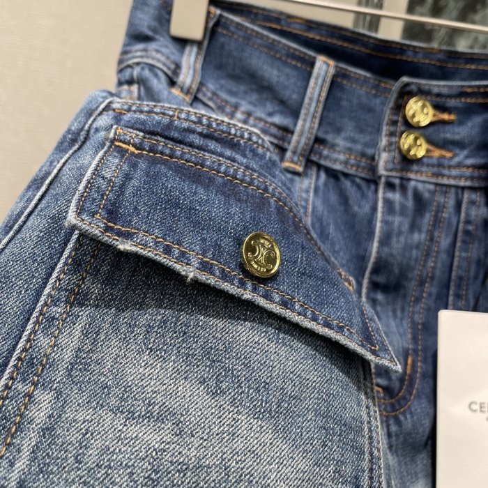 Шорти джинсові жіночі фото 6