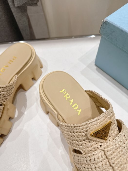 Босоніжки фото 6