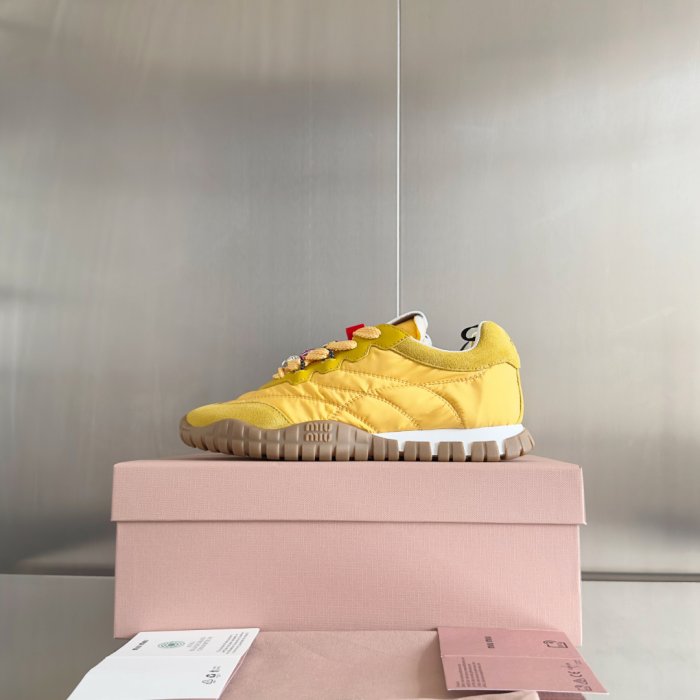 Sneakers Miu Miu Tyre фото 5