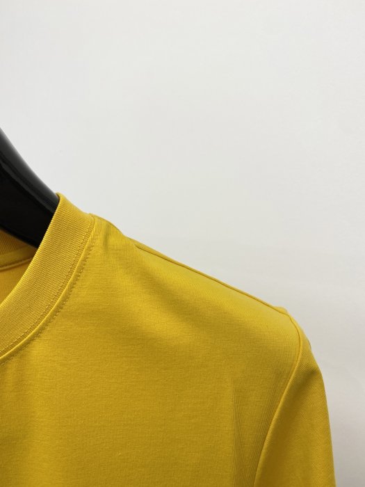 T-shirt men's фото 3