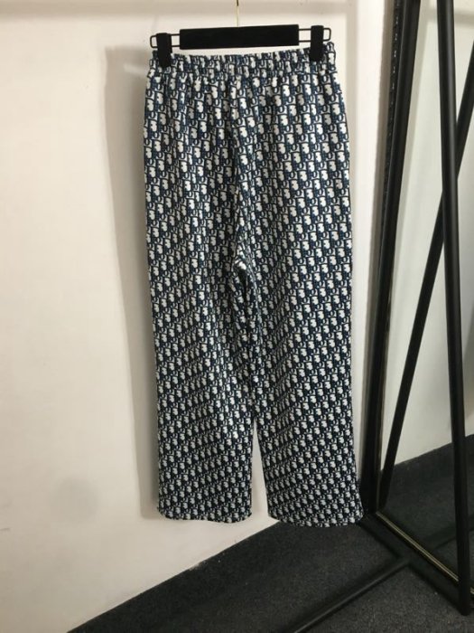 Костюм женский фото 7