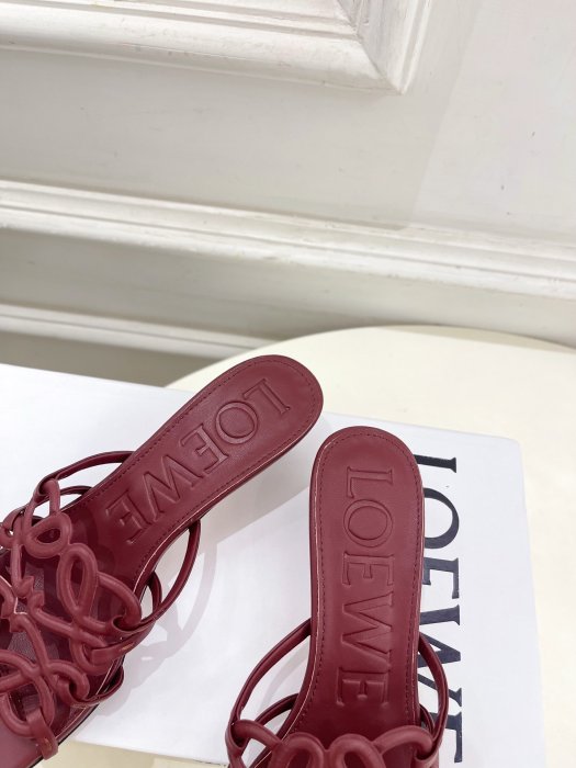 Босоножки фото 6