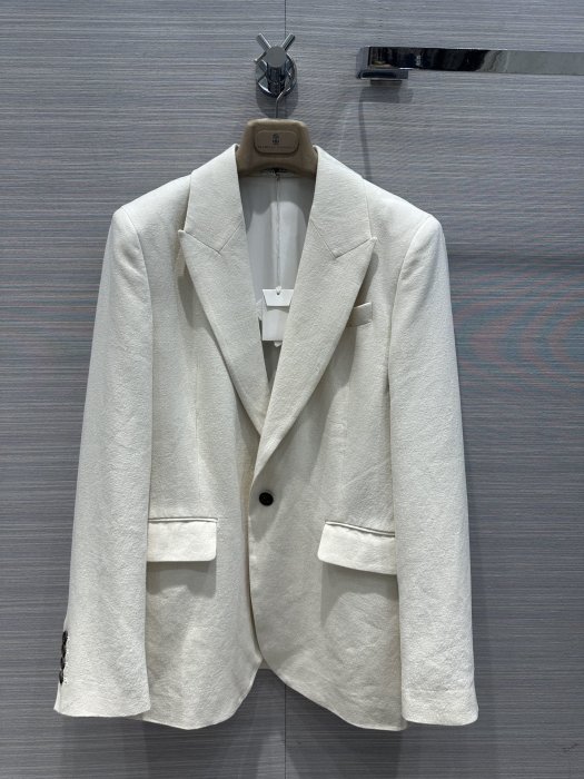 A jacket female linen