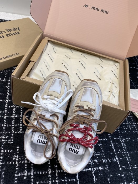 Кроссовки MIU MIU х NEW BALANCE 530 фото 4