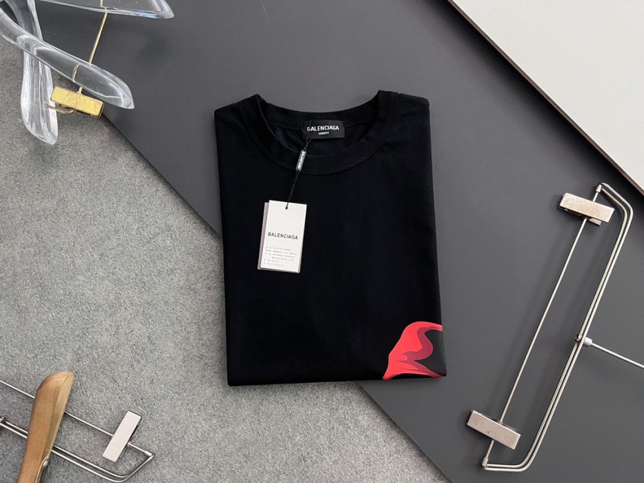 T-shirt men's фото 8