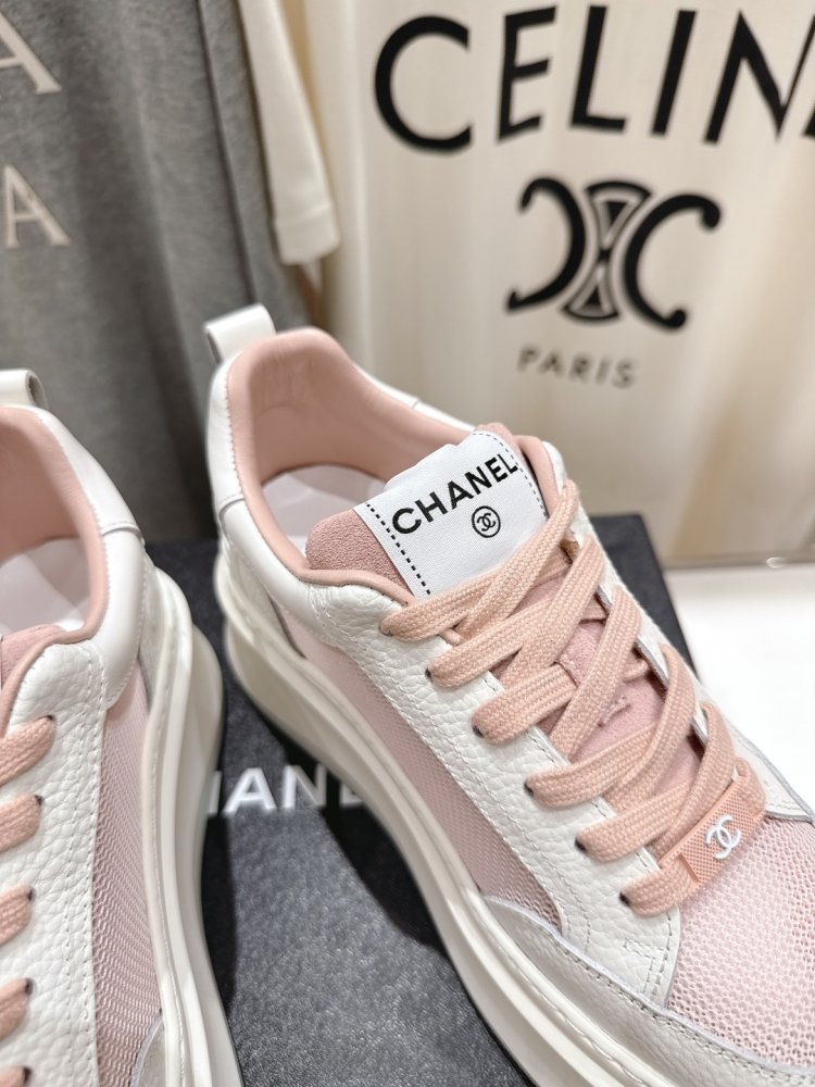 Кроссовки женские фото 6