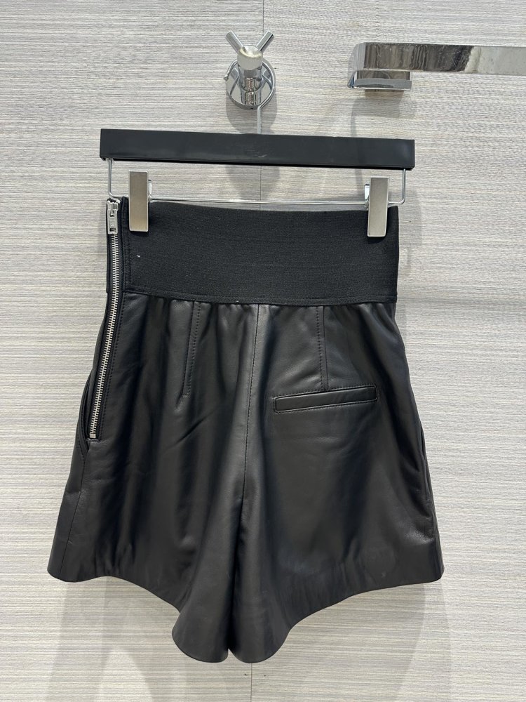 Leather shorts фото 8