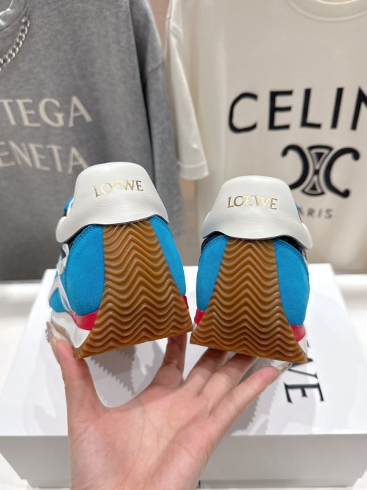 Кроссовки фото 8