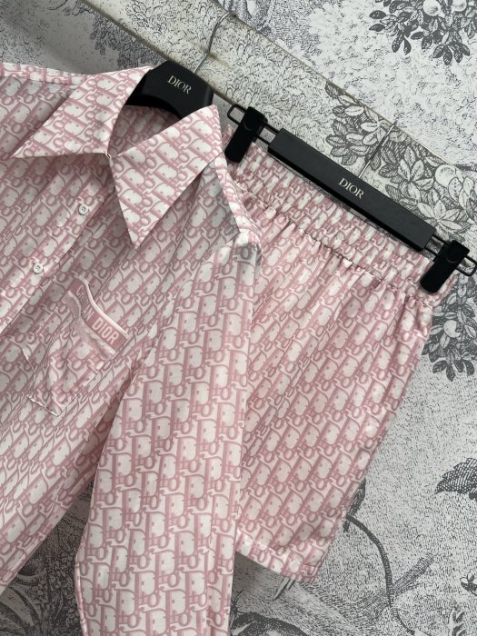 Костюм женский фото 6