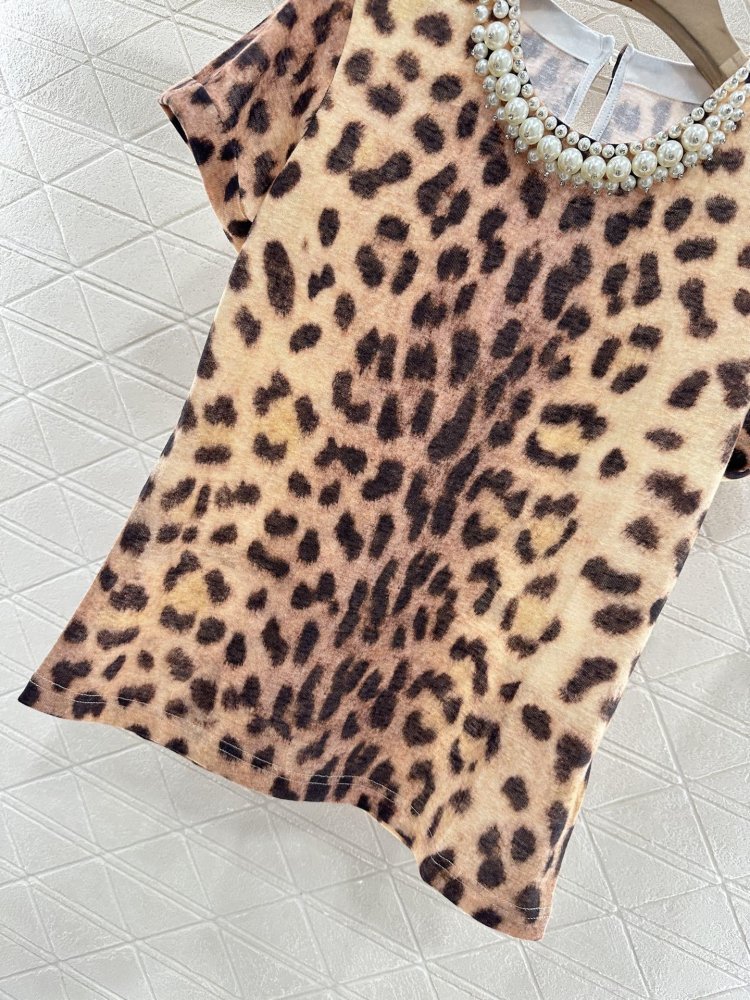 Футболка жіноча фото 5