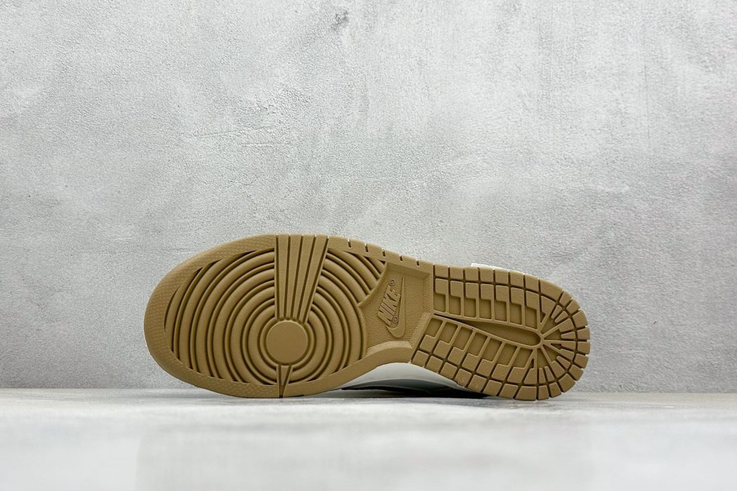 Кроссовки Nike SB Dunk Low фото 4