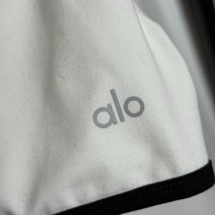 Костюм женский фото 6