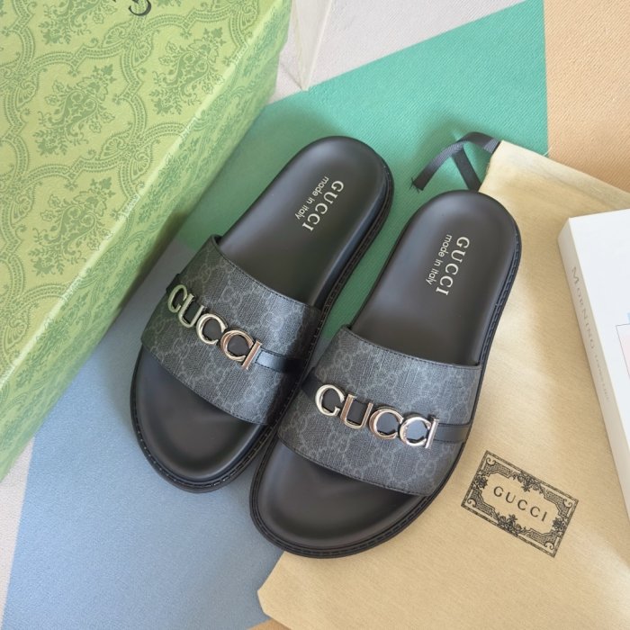 Шльопанці чоловічі фото 5