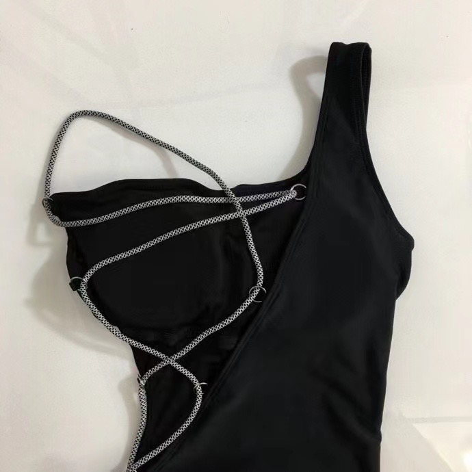 Fashionable swimsuit piecework, Colour the black фото 2
