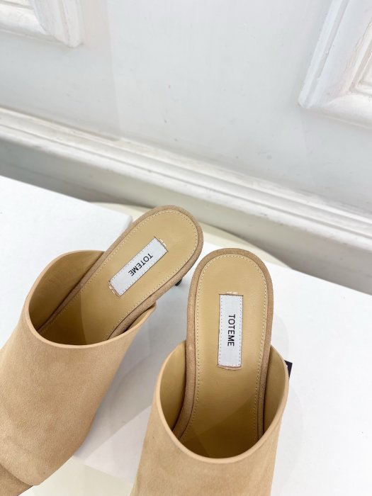 Босоножки фото 7