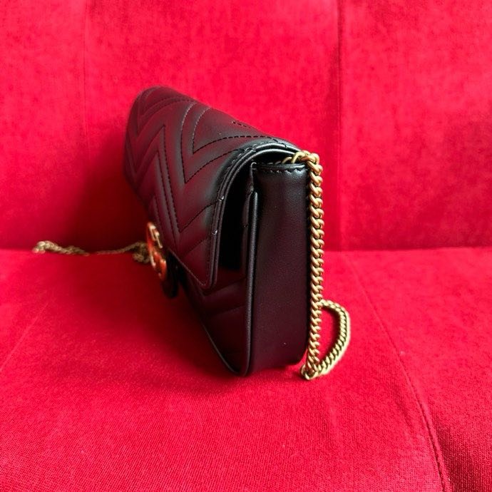 A bag women's GG Marmont at black skin 21 cm фото 8