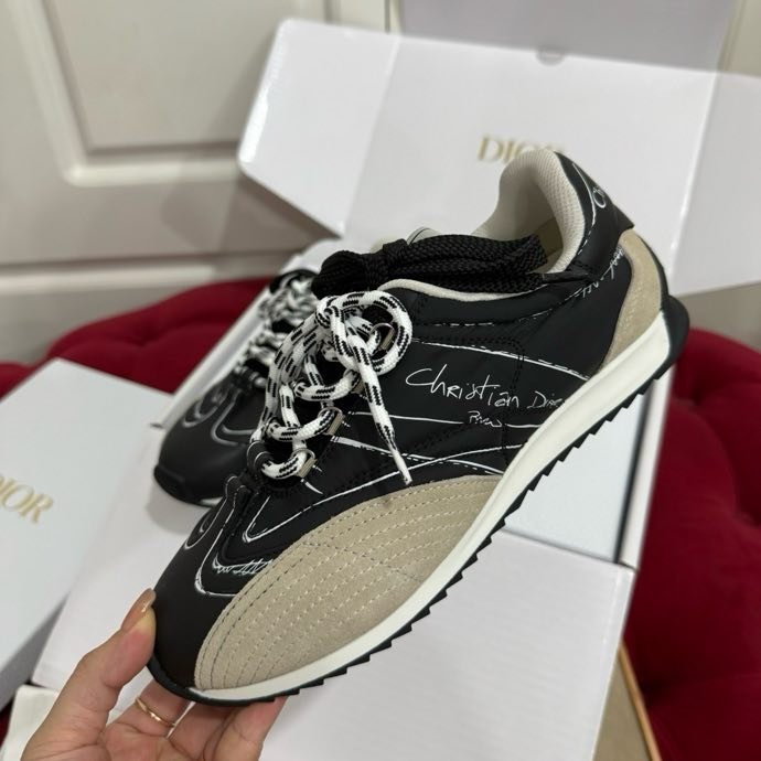 Кроссовки фото 2