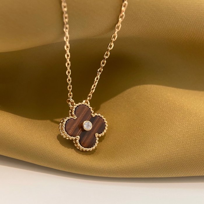 Necklace фото 11