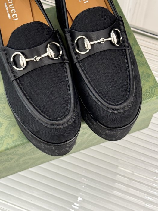 Туфли женские фото 7